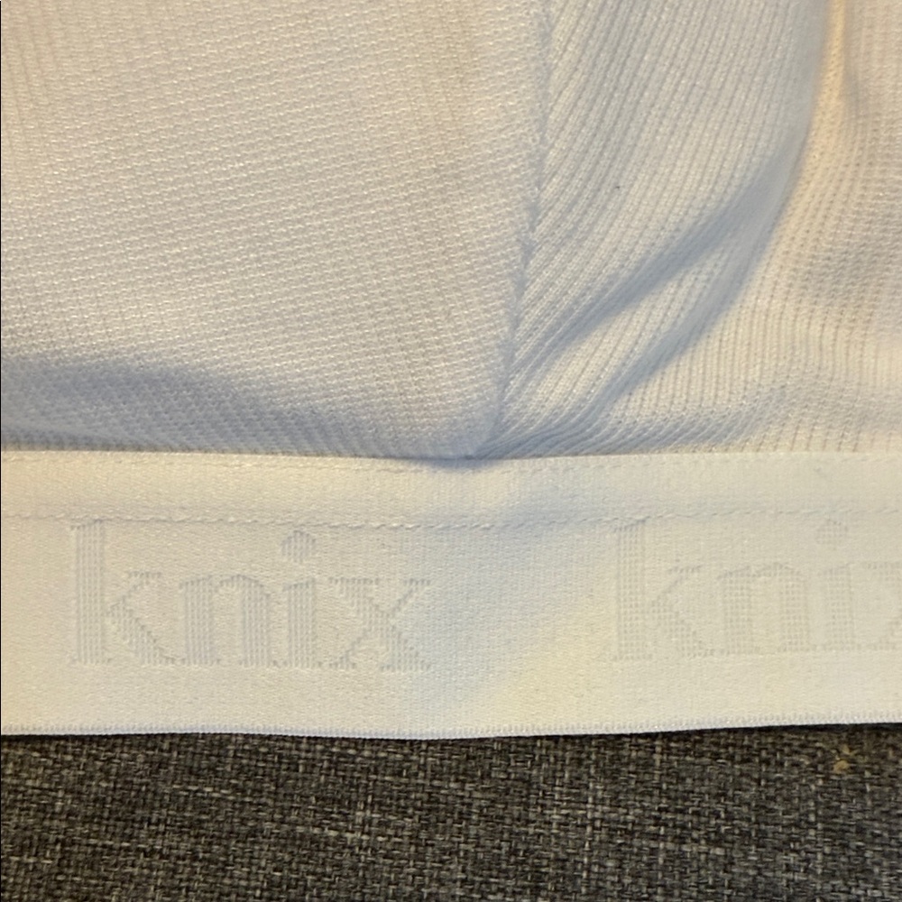 Knix white Wireless Bra - Picture 4 of 6